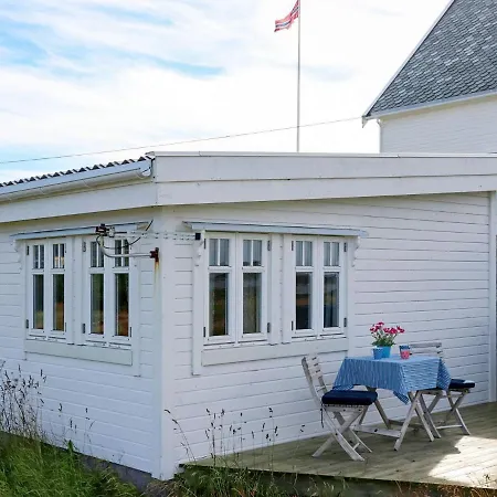 Feriehus Holiday Bogøyvær Ii
